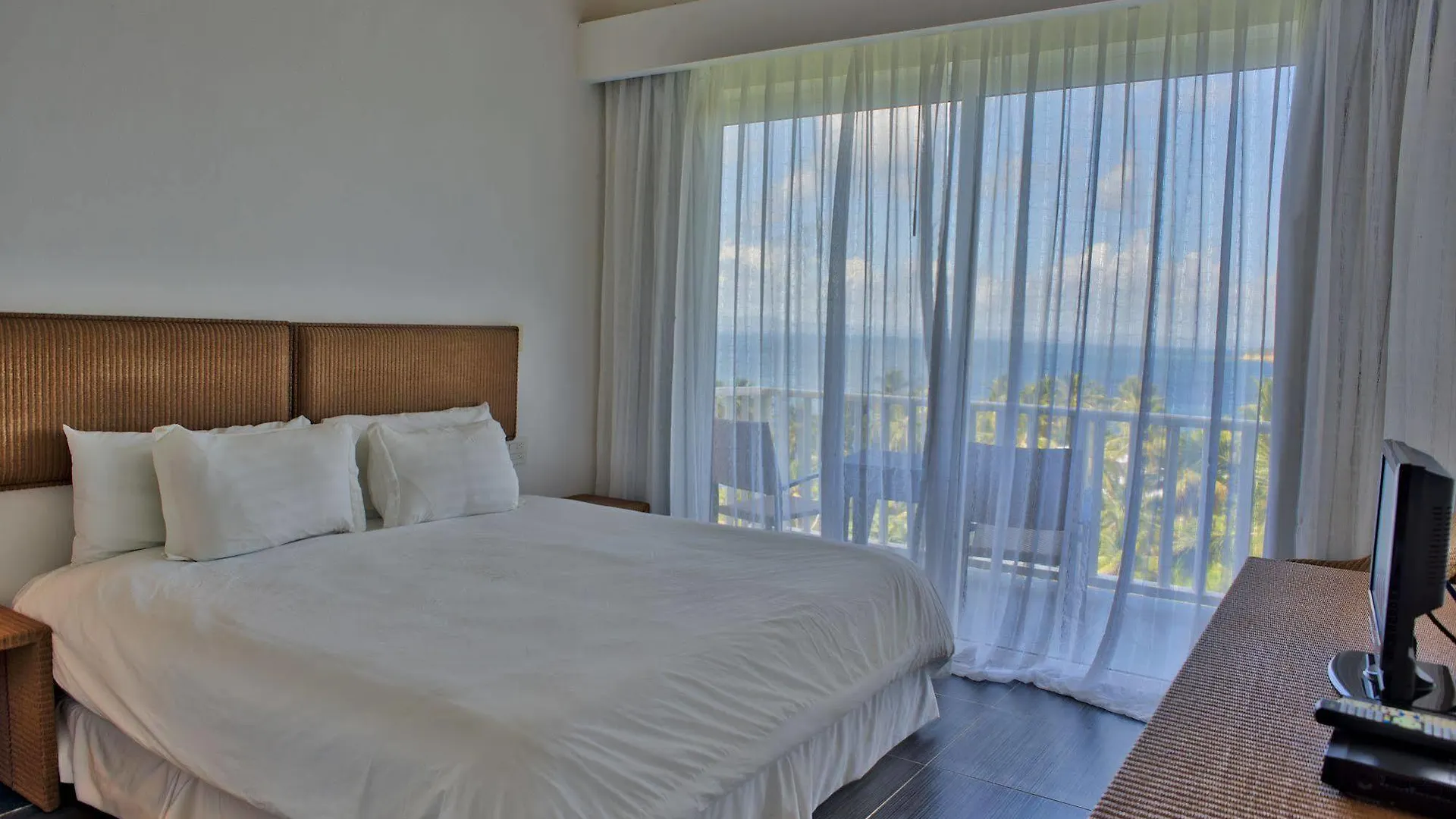 Xeliter Vista Mare, Samana Villa